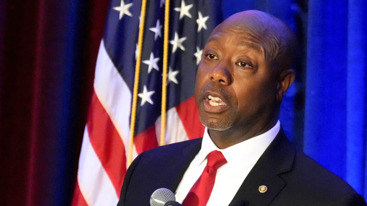 Sen. Tim Scott Honors Heirloom’s Fast-Growing Neurodiverse Workforce